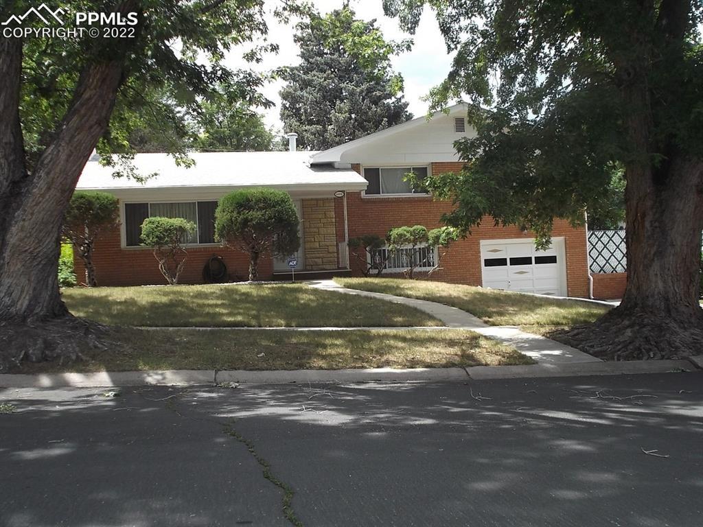 1408 Eagle View Dr., Colorado Springs, CO 80909