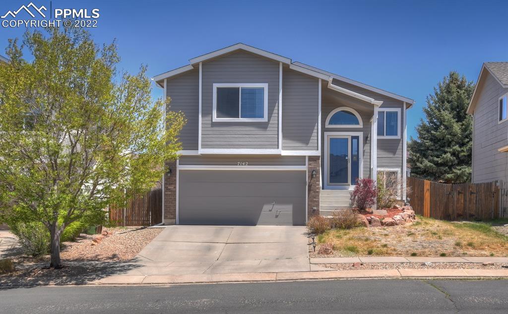 7142 Grand Prairie Dr., Colorado Springs, CO 80923
