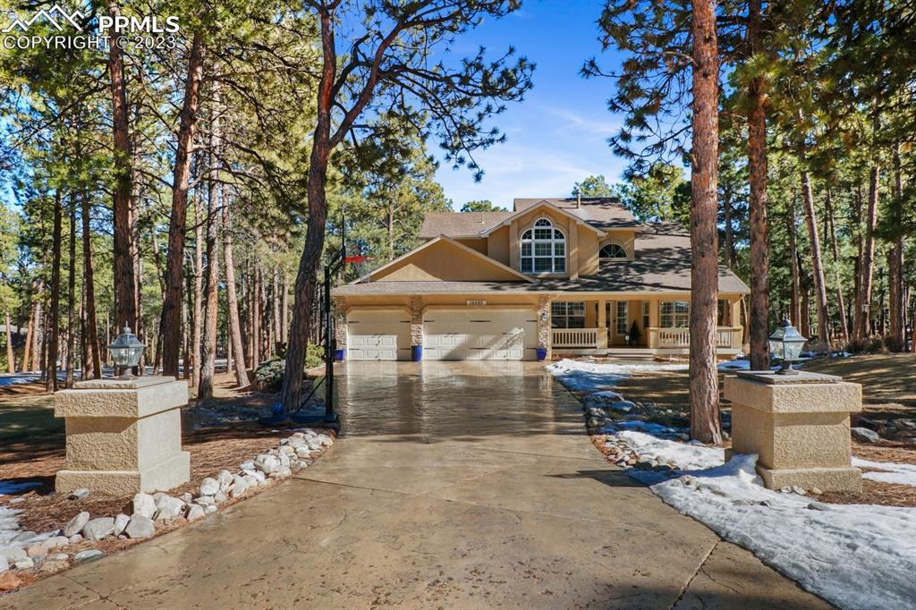 15585 Timberside Ct., Colorado Springs, CO 80921