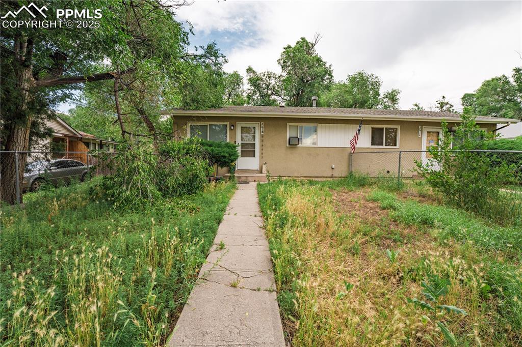 2612 E Yampa St., Colorado Springs, CO 80909