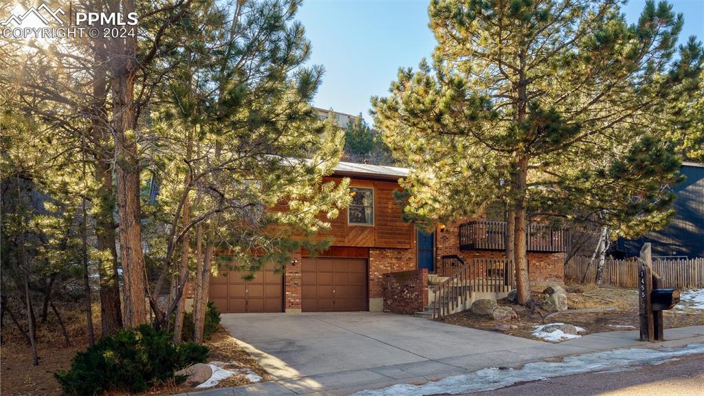 1455 Mount Woodmen Ct., Colorado Springs, CO 80919