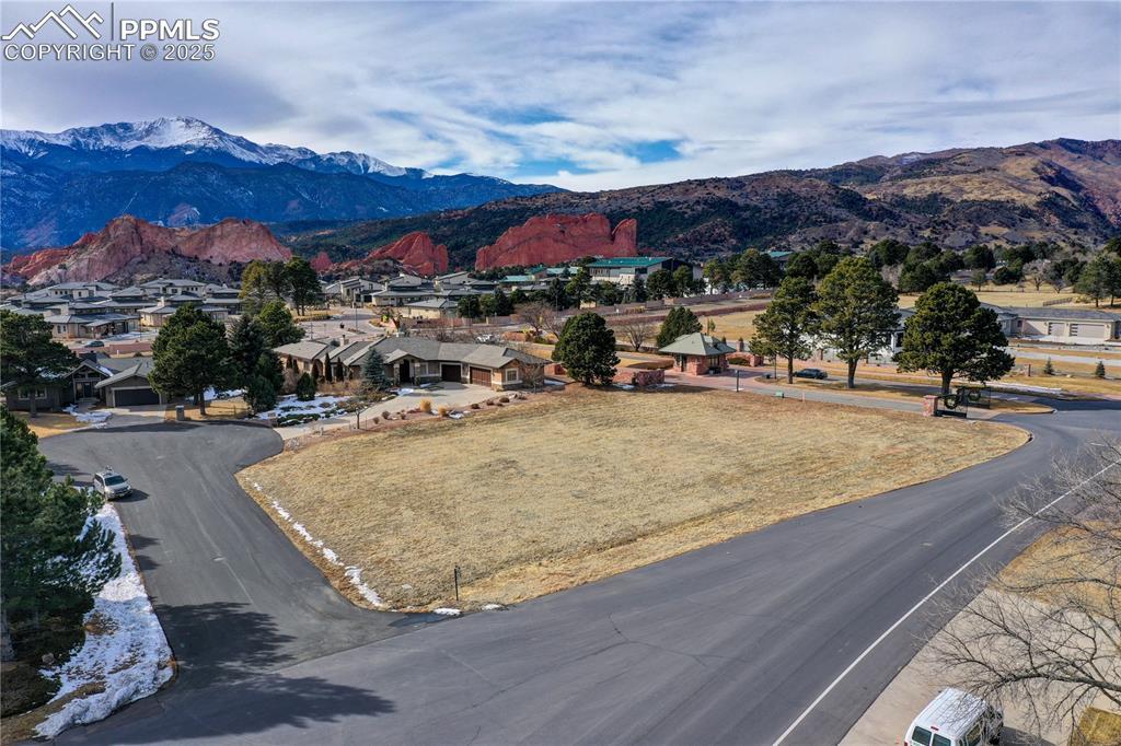 1970 Hill Ln., Colorado Springs, CO 80904