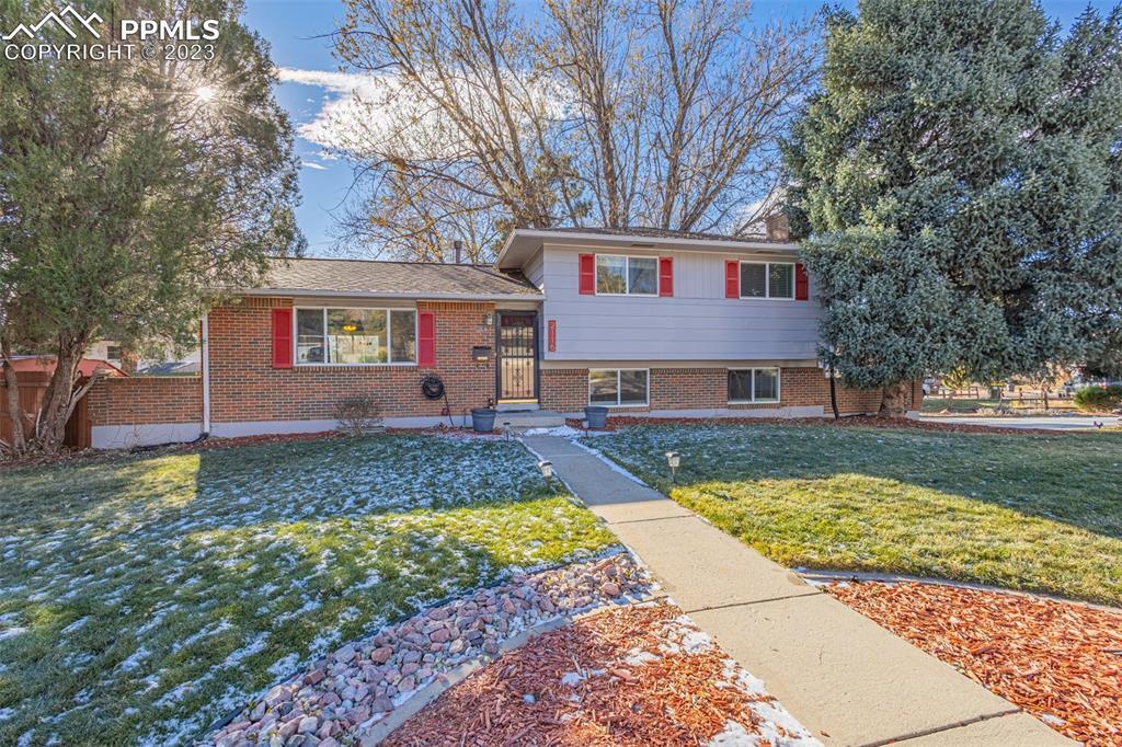 2116 Bryant Ave., Colorado Springs, CO 80909