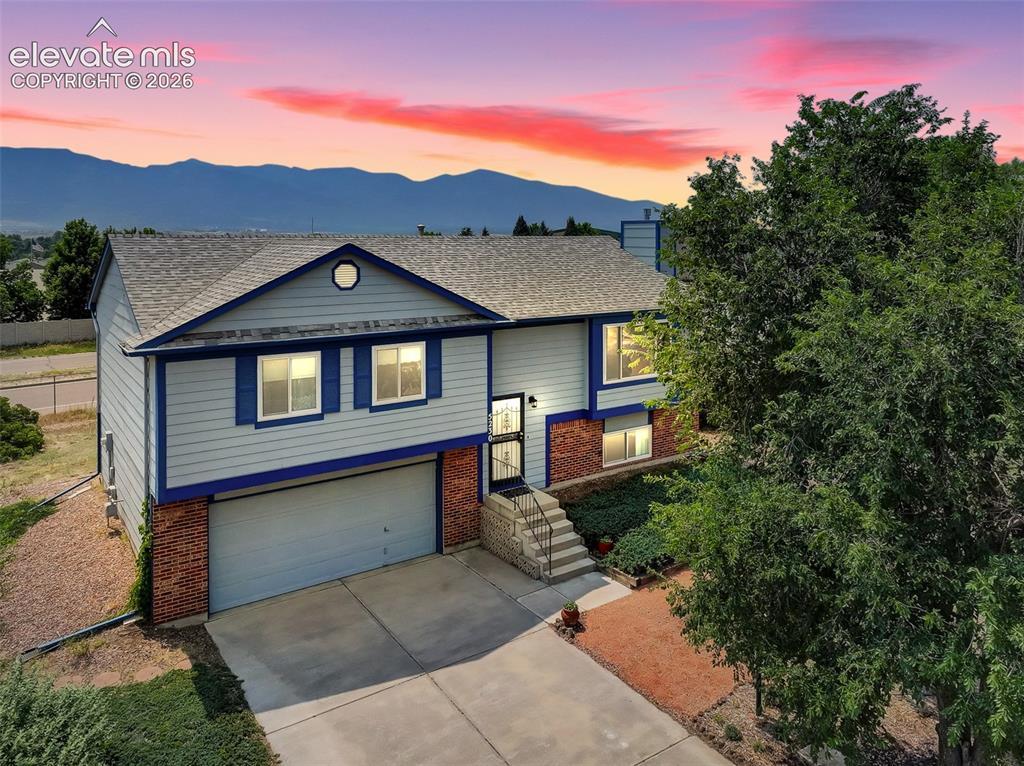 5230 Bradley Cir., Colorado Springs, CO 80911