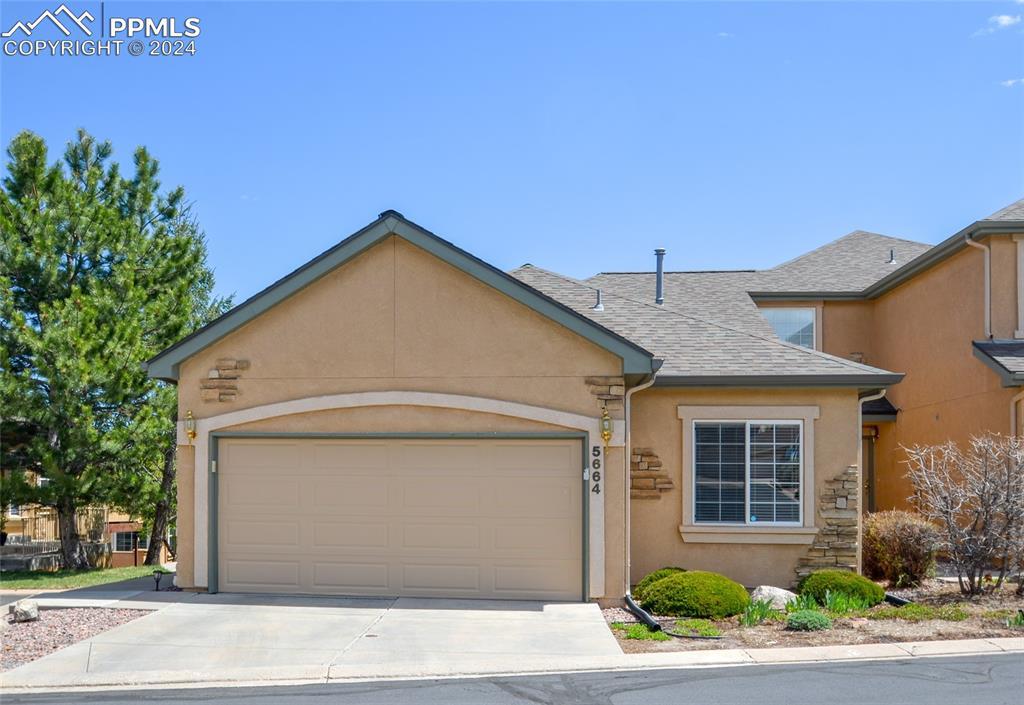 5664 Sonnet Ridge Point, Colorado Springs, CO 80918
