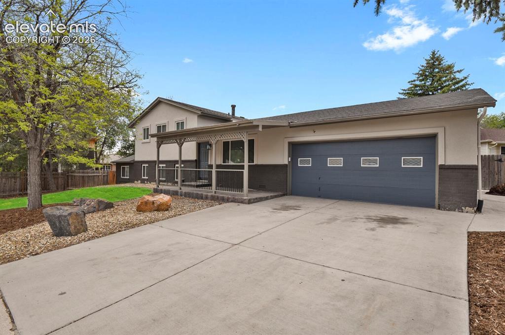 256 S Murray Blvd., Colorado Springs, CO 80916