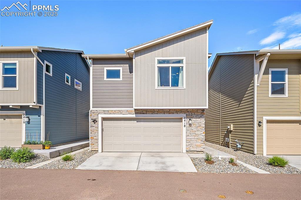 7418 Gorgeted Quail Grove, Colorado Springs, CO 80923