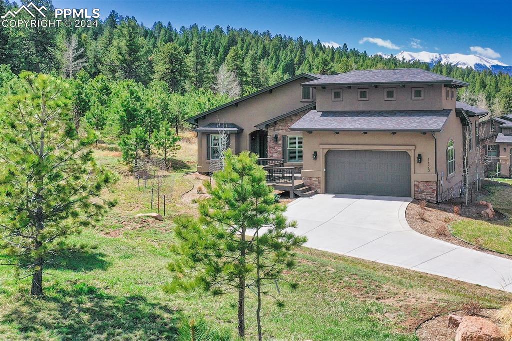 1120 Highlands Ct., Woodland Park, CO 80863