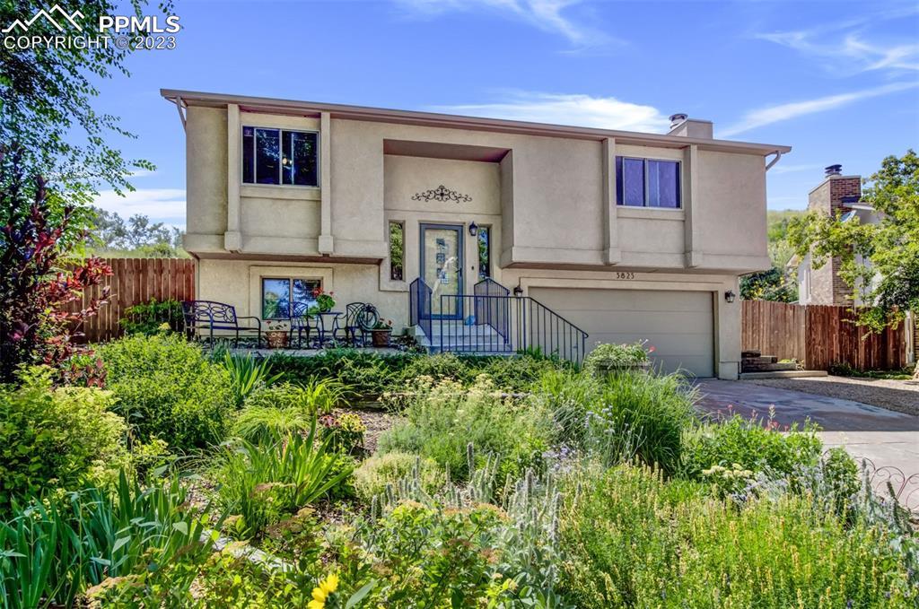 3825 Valkyrie Way, Colorado Springs, CO 80907