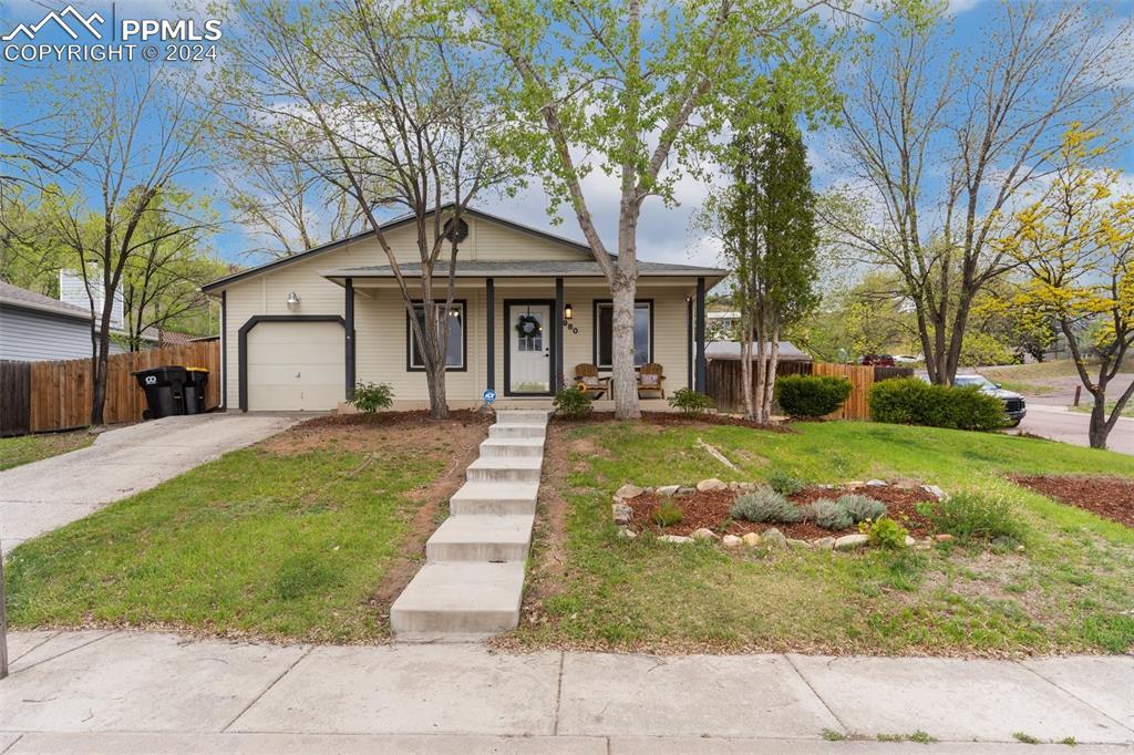 980 Columbine Ave., Colorado Springs, CO 80904