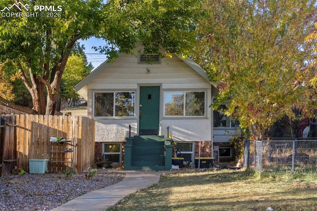 3414 W Pikes Peak Ave., Colorado Springs, CO 80904