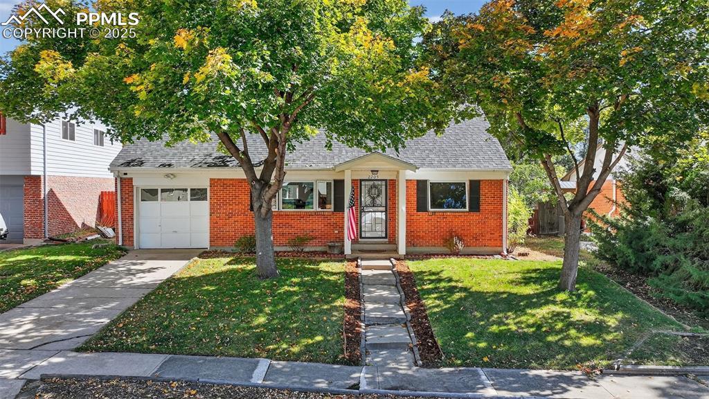 2205 Alpine Dr., Colorado Springs, CO 80909