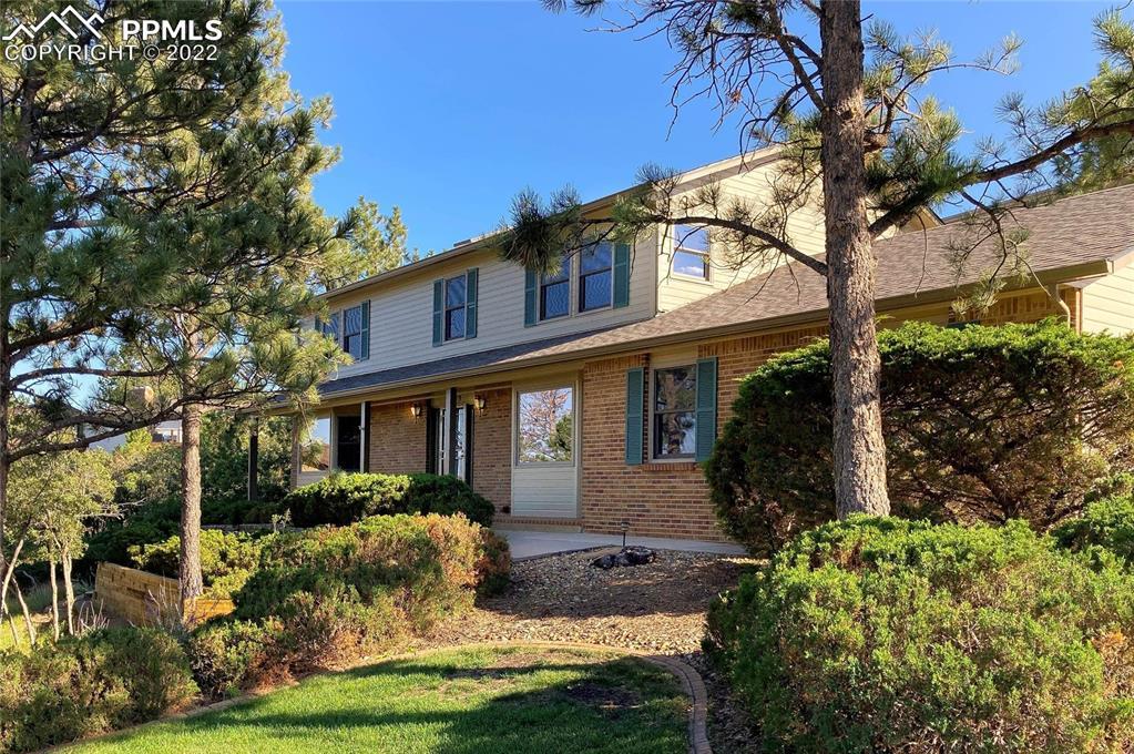 1455 Oak Hills Dr., Colorado Springs, CO 80919