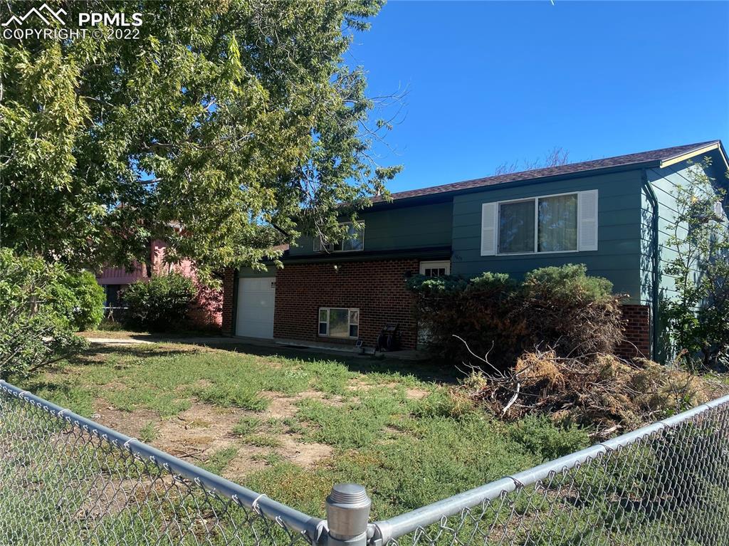 1615 Mineola St., Colorado Springs, CO 80915