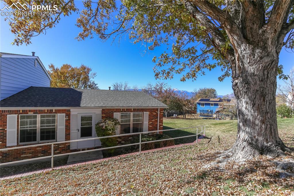 1130 Cree Dr., Colorado Springs, CO 80915