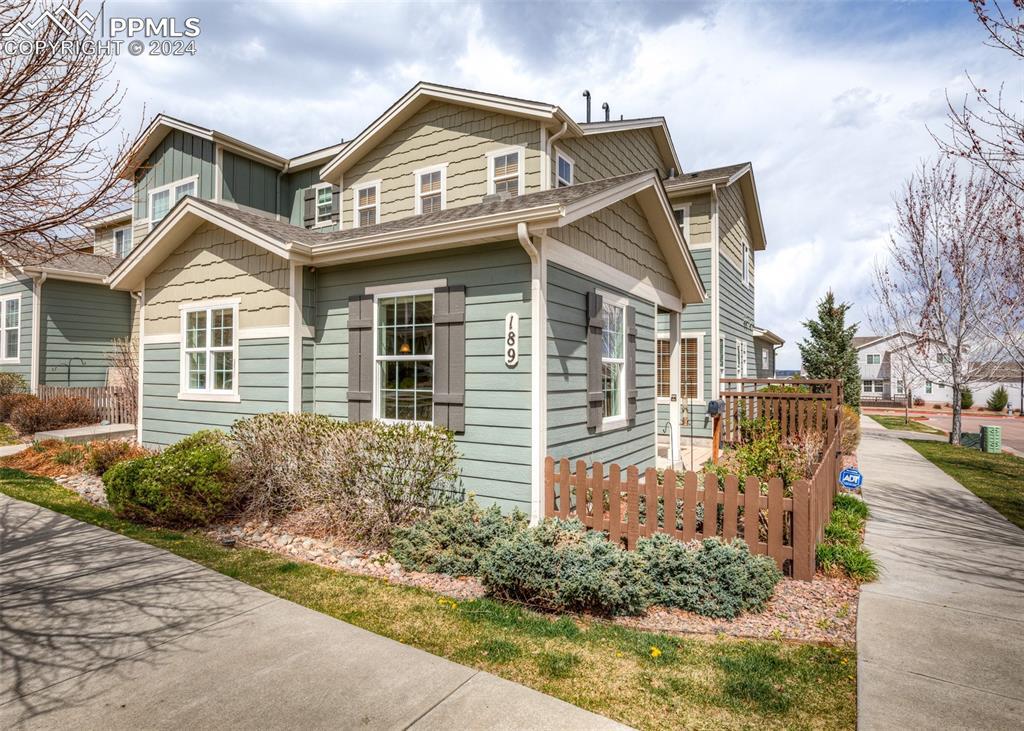 189 S Favorite St., Colorado Springs, CO 80905