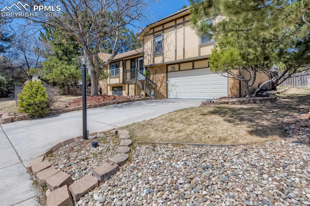 980 S War Eagle Dr., Colorado Springs, CO 80919