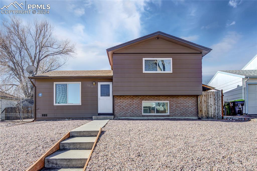 1838 Ventura Dr., Colorado Springs, CO 80910