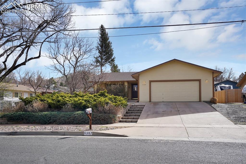 4307 Mallow Rd., Colorado Springs, CO 80907