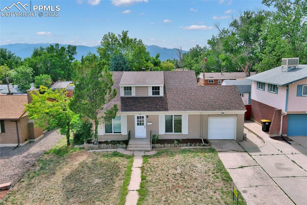 2206 Collier Ave., Colorado Springs, CO 80909