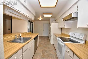 3330 Templeton Gap Rd. #69, Colorado Springs, CO 80907