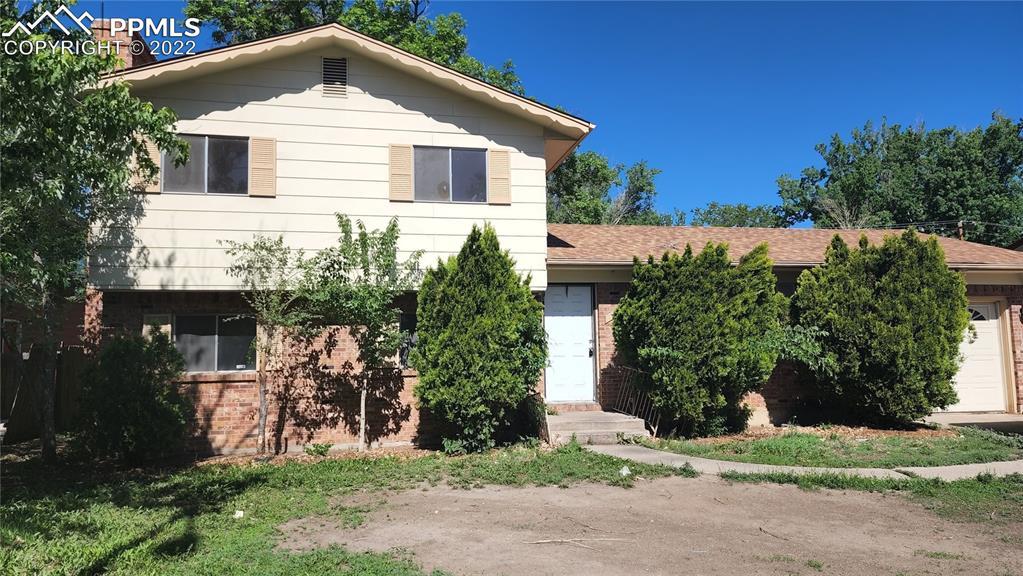 1110 N Murray Blvd., Colorado Springs, CO 80915