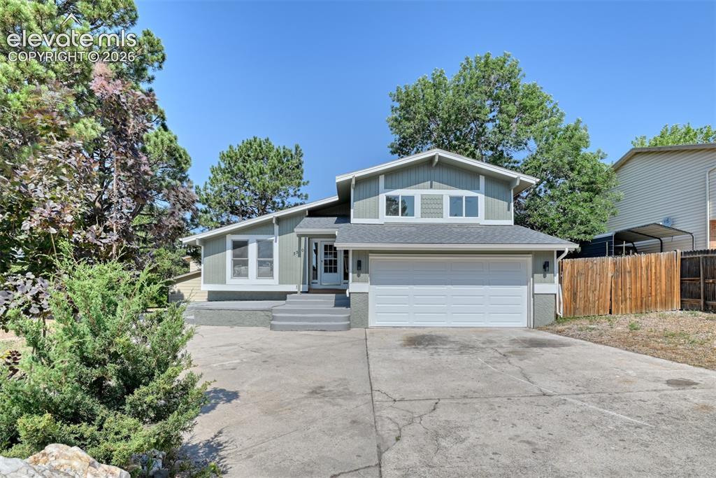 5550 Del Paz Dr., Colorado Springs, CO 80918