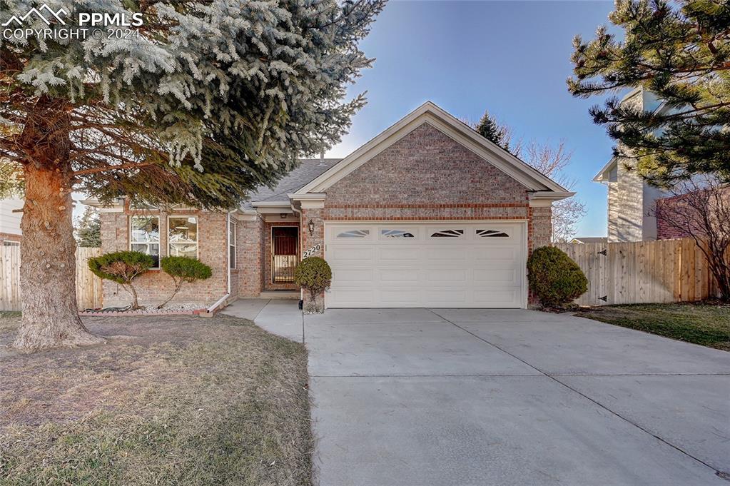 2720 Leoti Dr., Colorado Springs, CO 80922