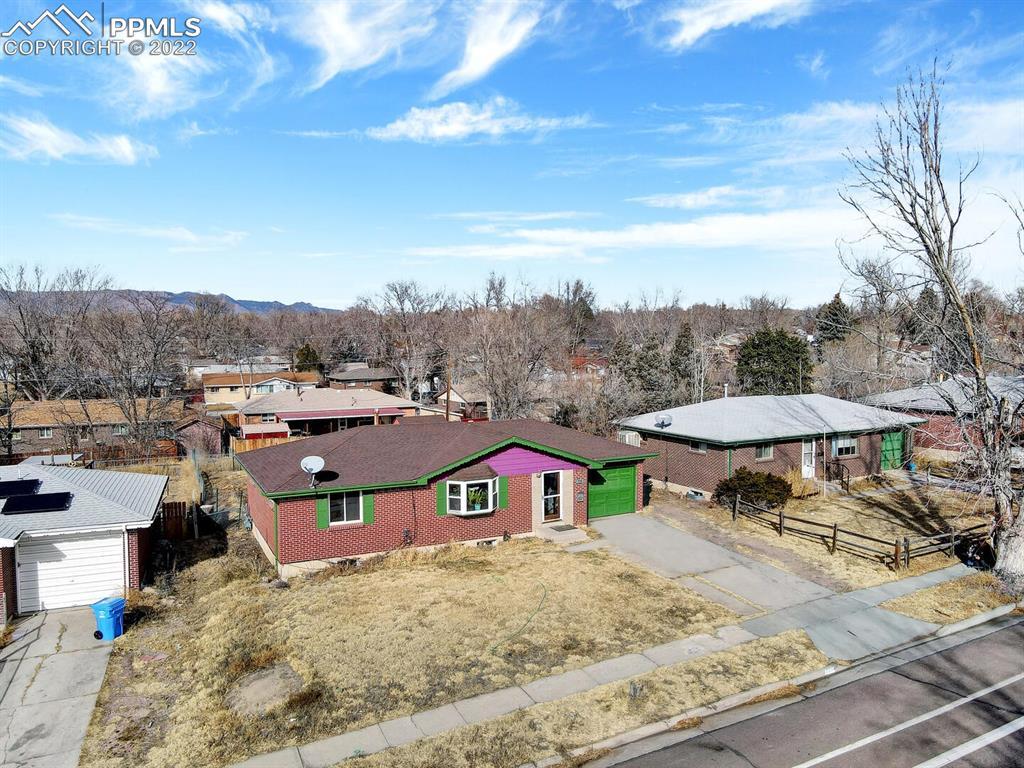 118 S Chelton Rd., Colorado Springs, CO 80910