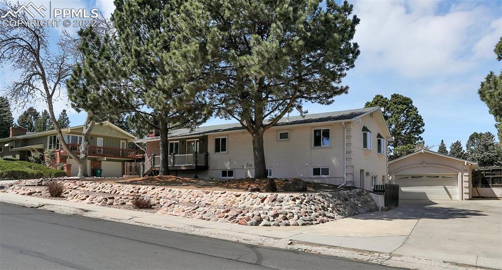 3660 E Wade Ln., Colorado Springs, CO 80917