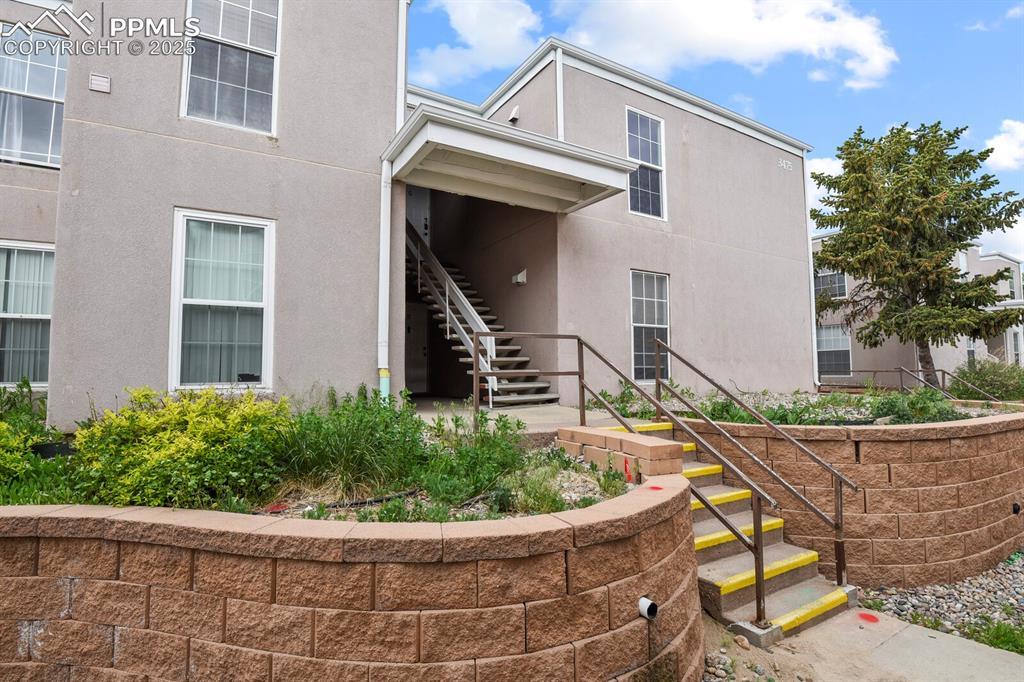 3475 Rebecca Ln. #C, Colorado Springs, CO 80917