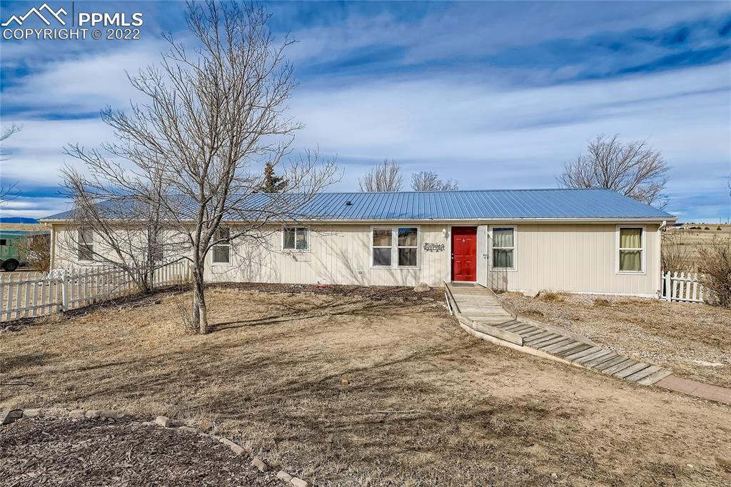 3250 Hoofprint Rd., Peyton, CO 80831