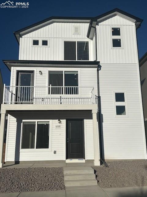 5729 Thurless Ln., Colorado Springs, CO 80927