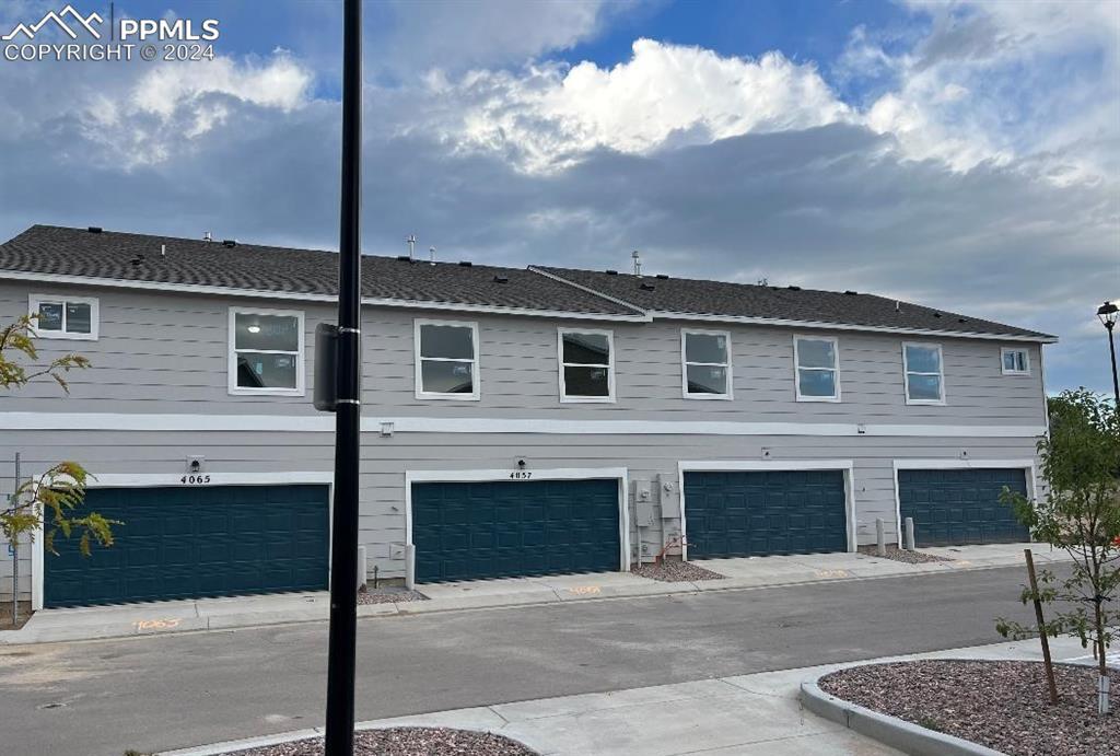 4041 Warthog Heights, Colorado Springs, CO 80916