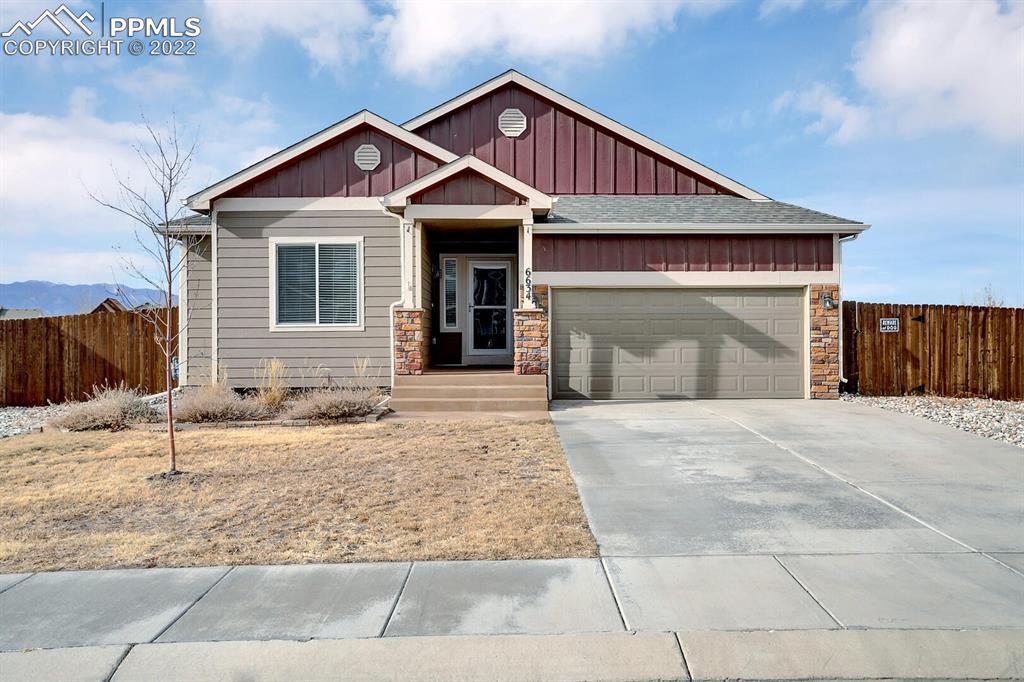 6634 Phantom Way, Colorado Springs, CO 80925