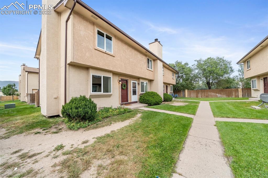 3030 Starlight Cir., Colorado Springs, CO 80916