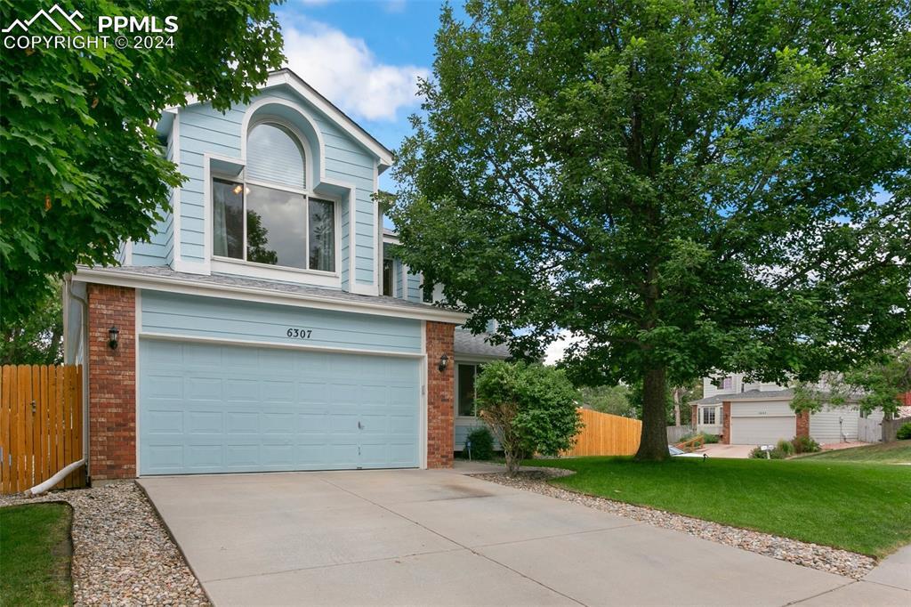 6307 Brightstar Dr., Colorado Springs, CO 80918