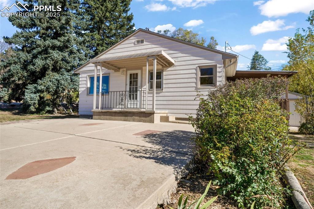 135 Helena Ln., Colorado Springs, CO 80904