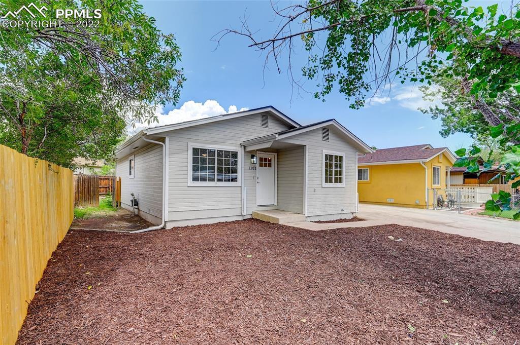1921 Saratoga Dr., Colorado Springs, CO 80910