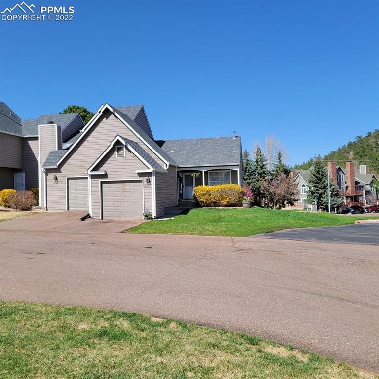 2030 Palm Dr., Colorado Springs, CO 80918