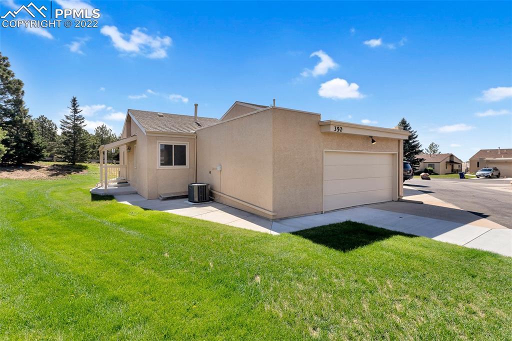 350 Mission Hill Way, Colorado Springs, CO 80921