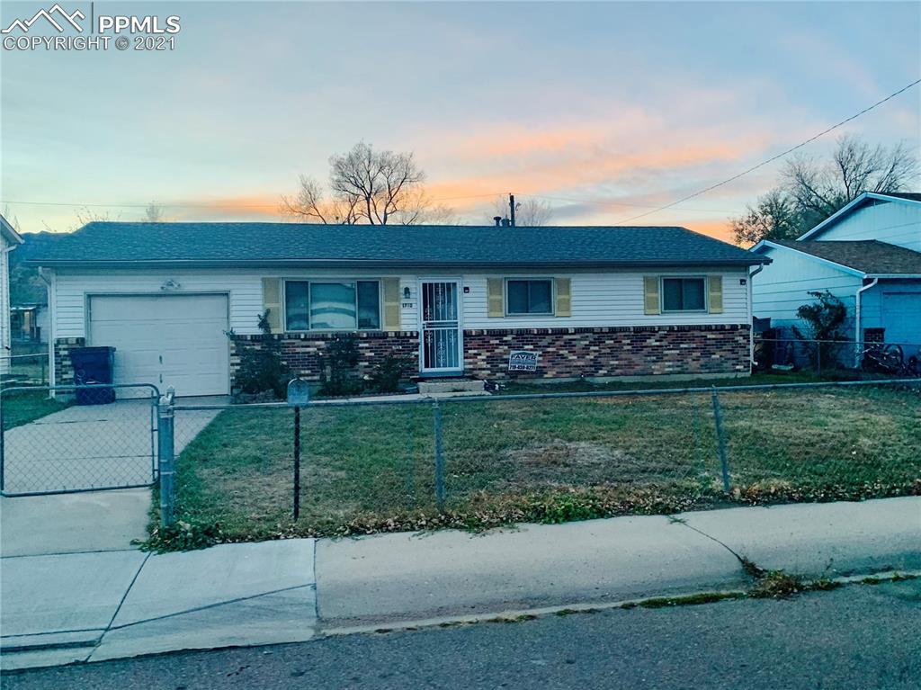 1742 Keswick Dr., Colorado Springs, CO 80906