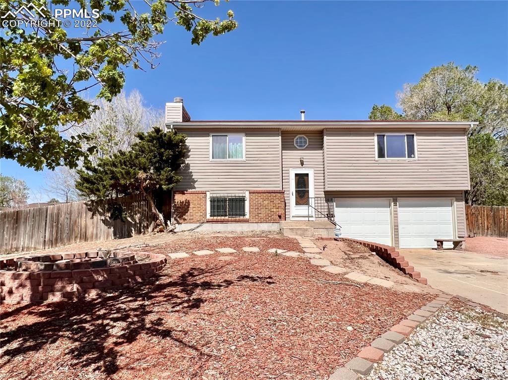 995 W Nolte Dr., Colorado Springs, CO 80916