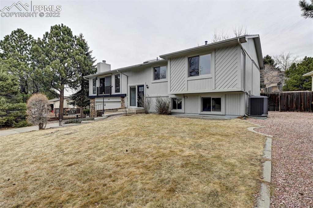 850 N Pulpit Rock Cir., Colorado Springs, CO 80918