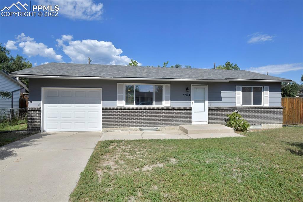 1704 Harrow Rd., Colorado Springs, CO 80906