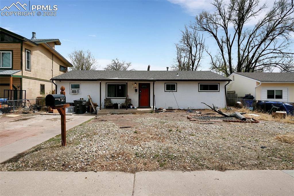 121 Leta Dr., Colorado Springs, CO 80911
