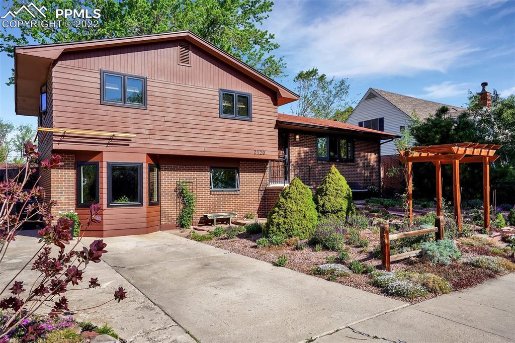 2120 Alpine Dr., Colorado Springs, CO 80909