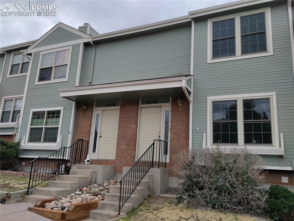 3850 Smoke Tree Dr., Colorado Springs, CO 80920