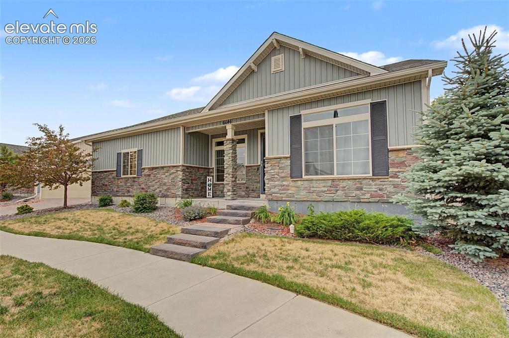 6646 Golden Briar Ln., Colorado Springs, CO 80927