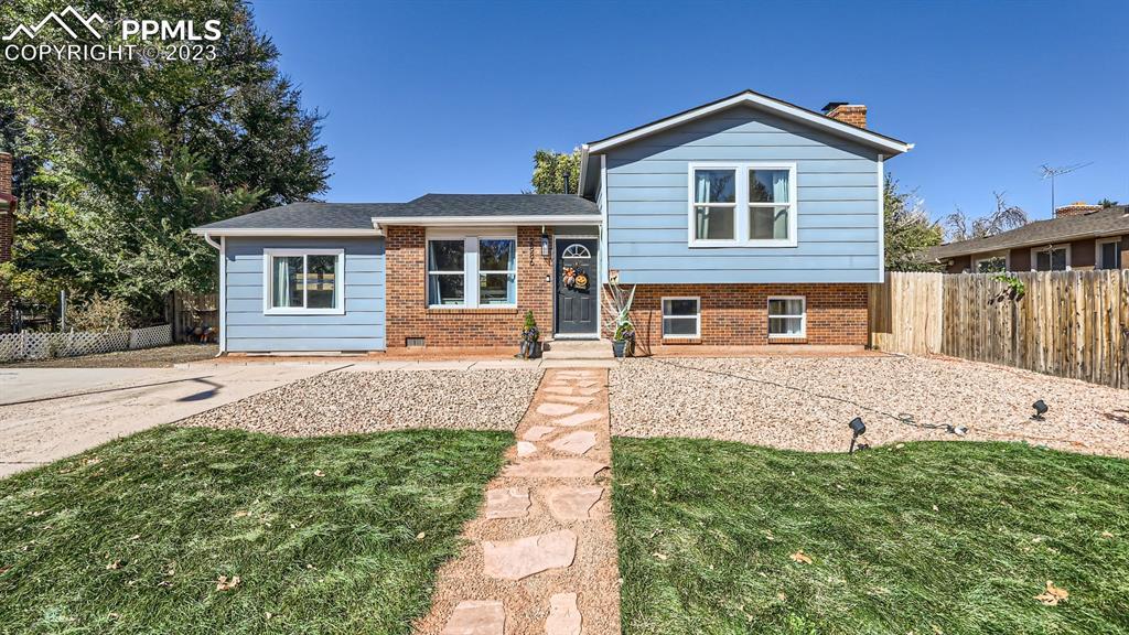2886 Monica Dr., Colorado Springs, CO 80916